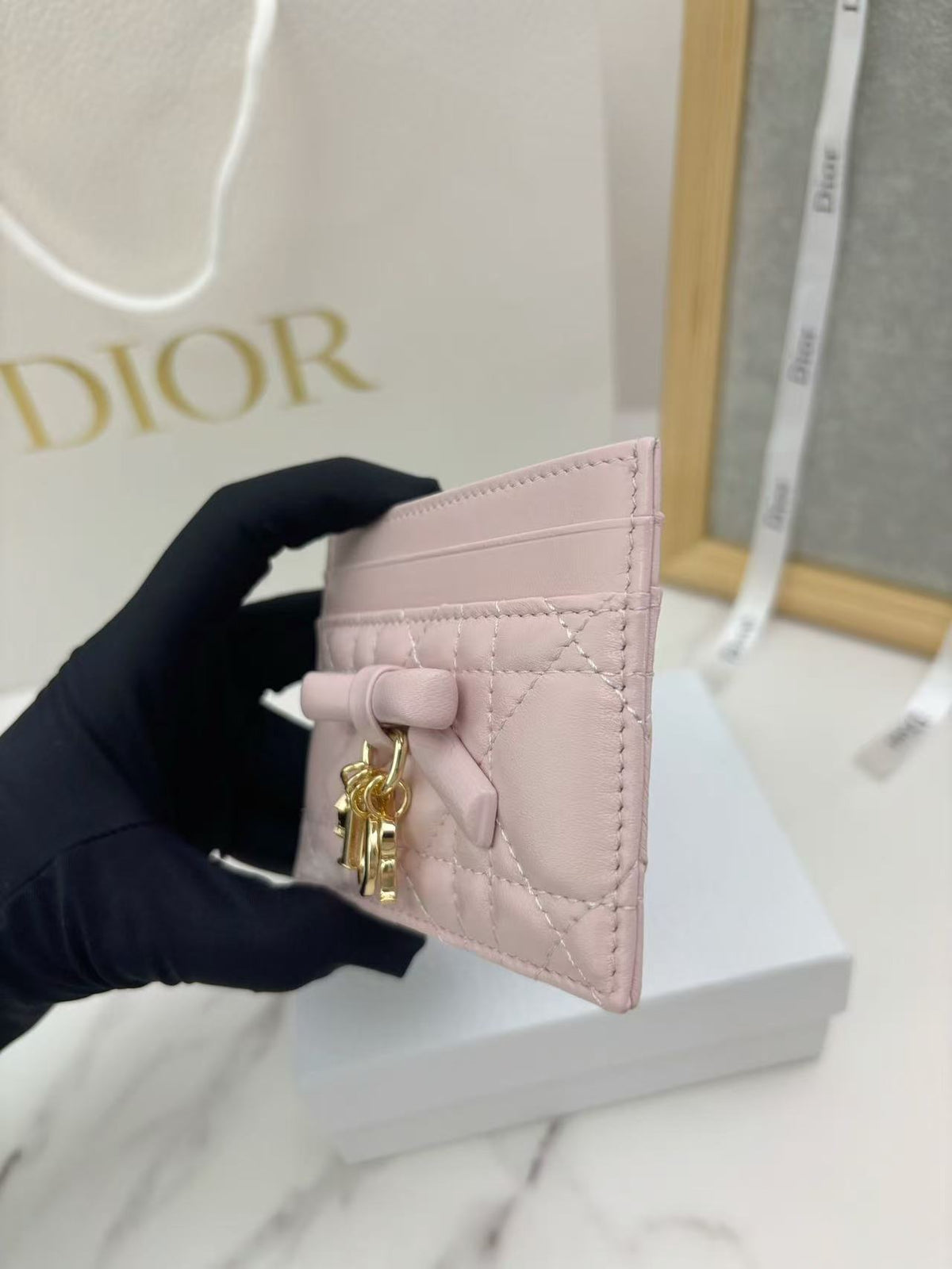 Classic Women's Wallet-082703