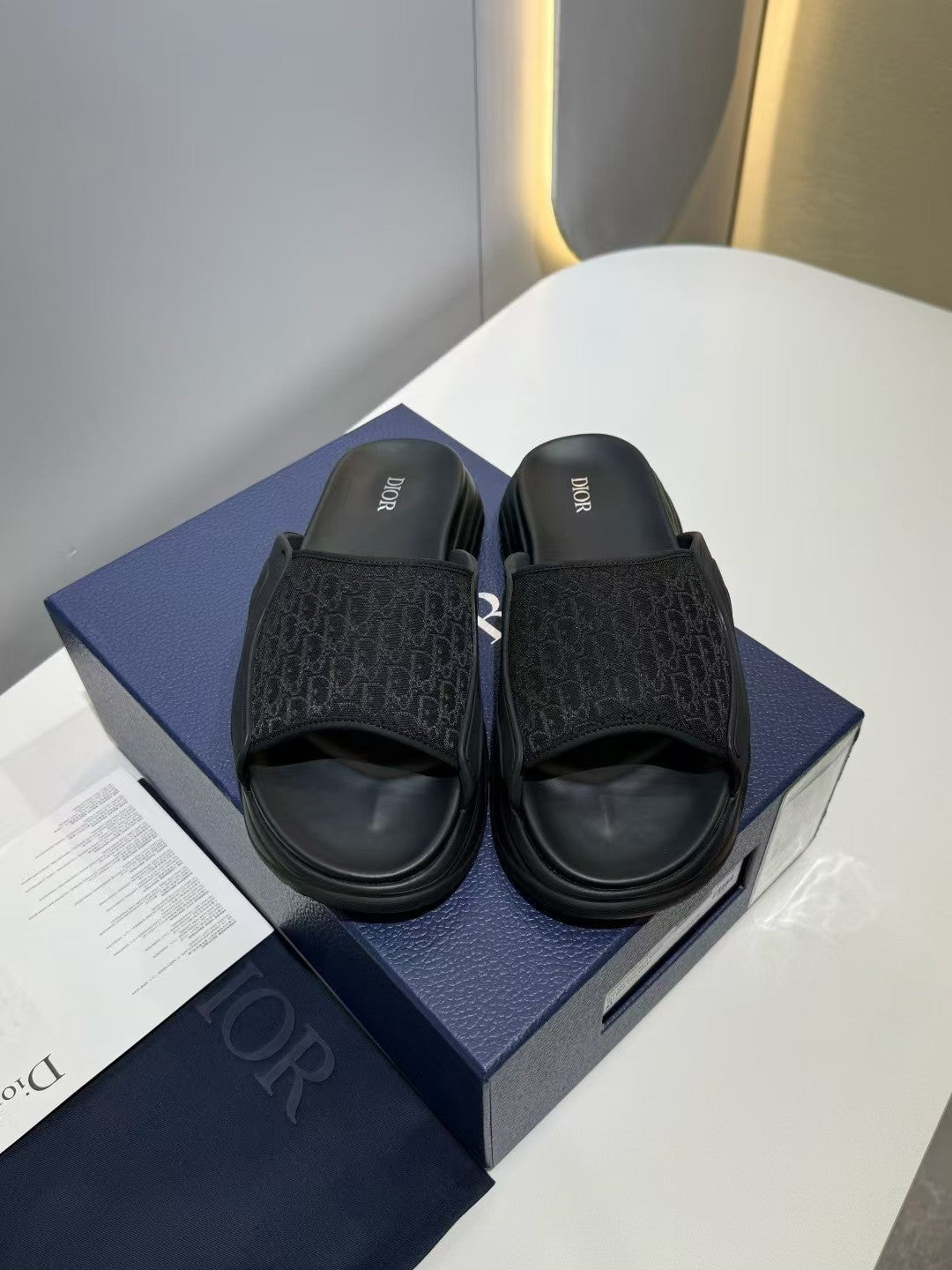 Classic Slippers-1