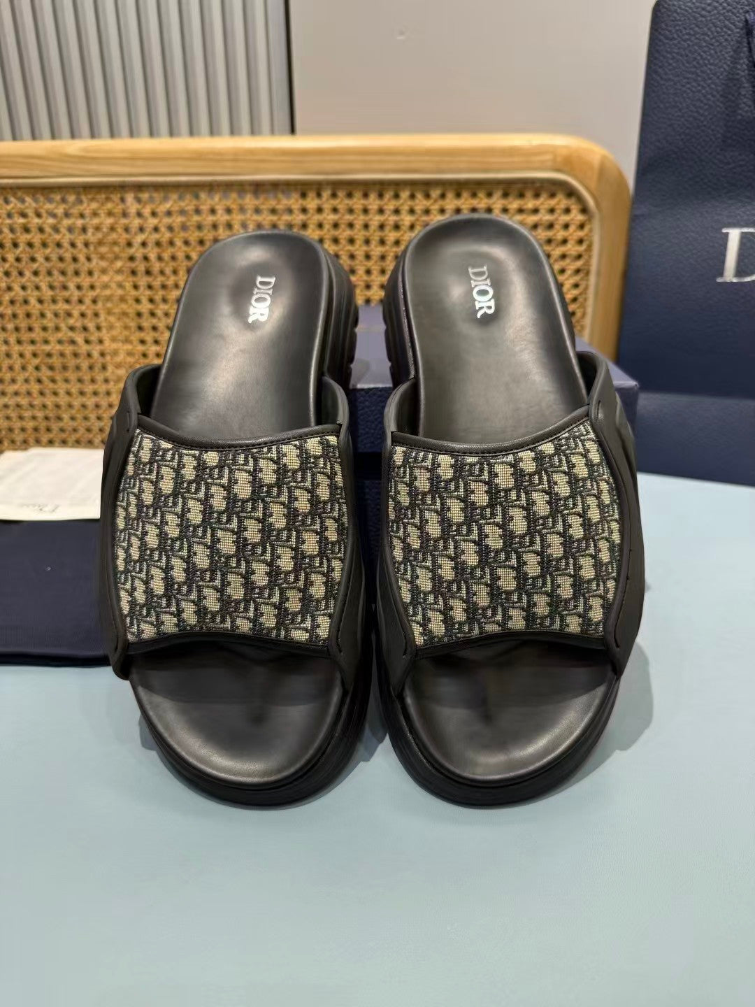 Classic Slippers-1