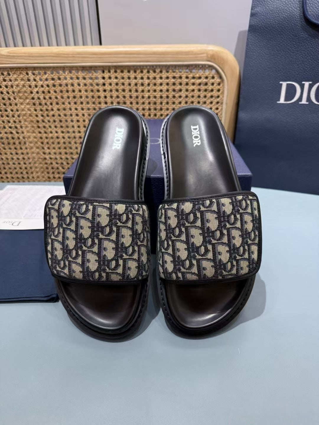 Classic Slippers-1