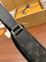 Exquisite leather bags-67250809