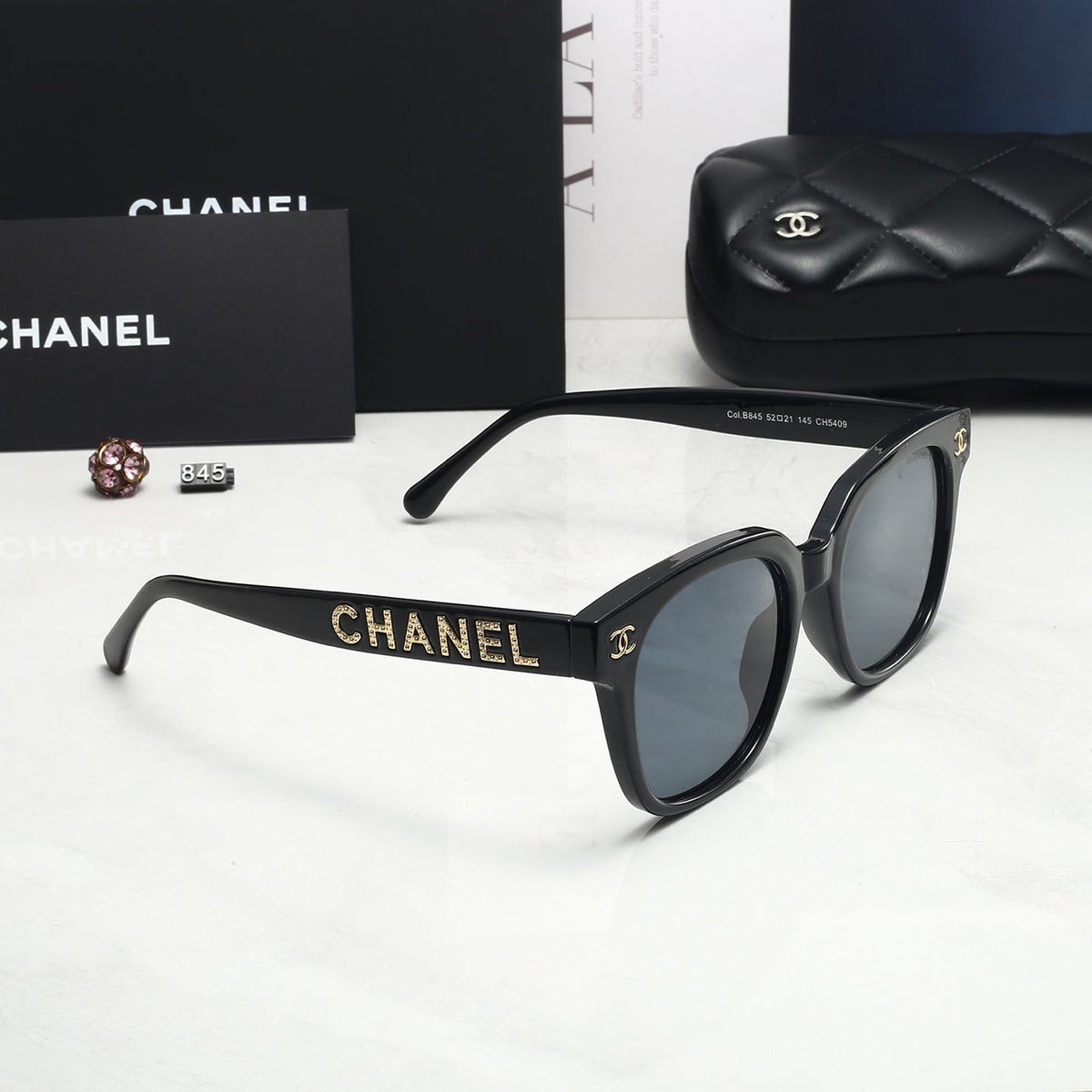 Classic Sunglasses - 03