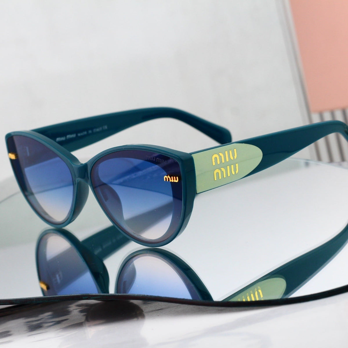 Classic Sunglasses - 117