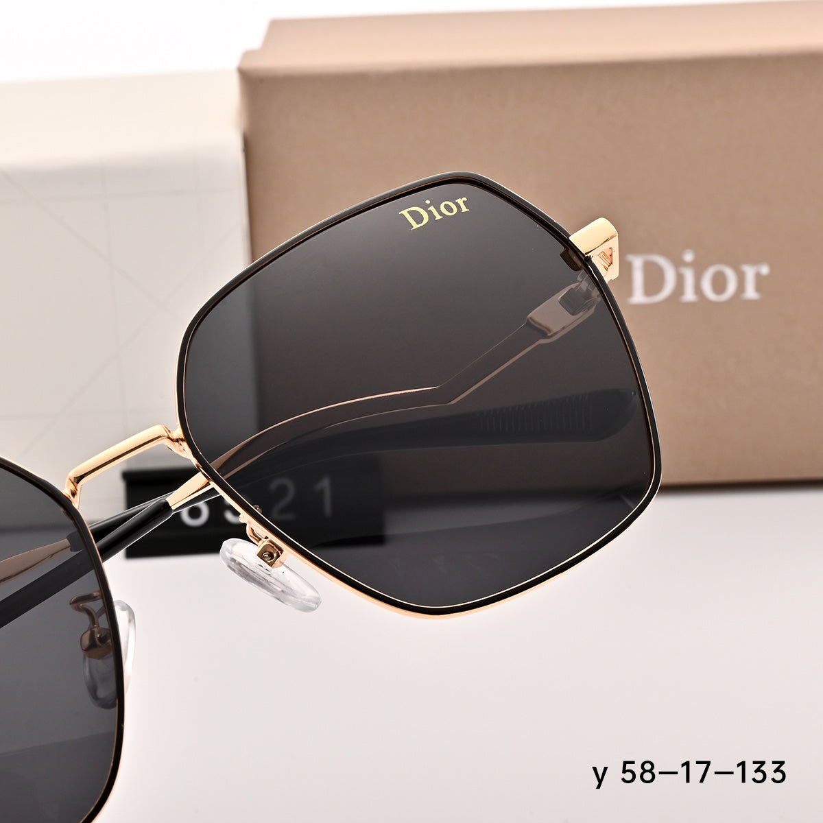 Classic Sunglasses - 142