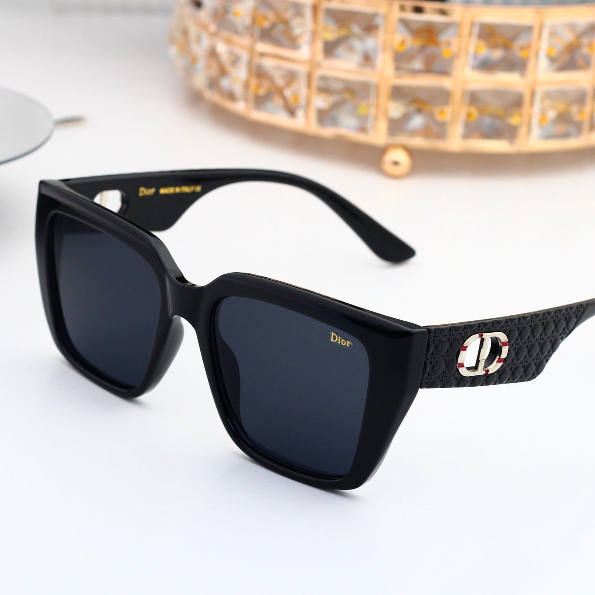 Classic Sunglasses - 68