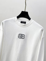 Classic Sweatshirt - 01