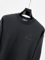 Classic Sweatshirt - 03