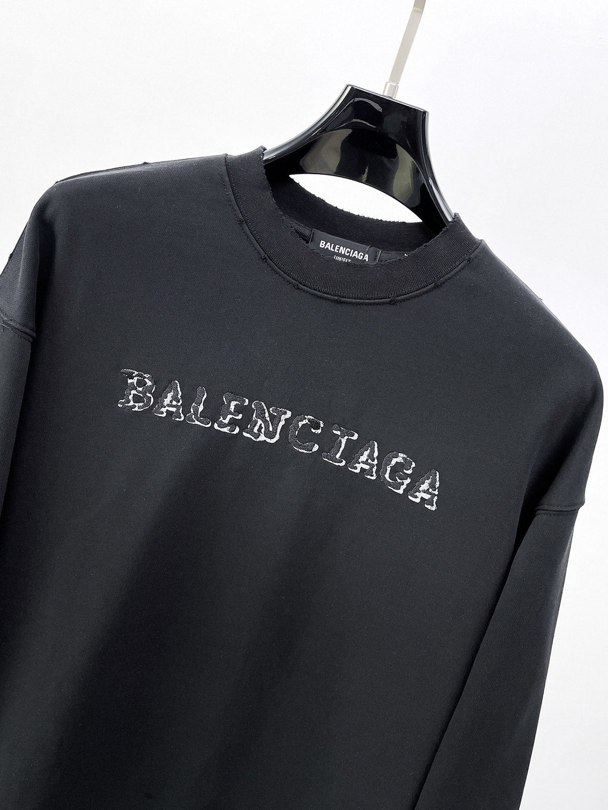 Classic Sweatshirt - 05