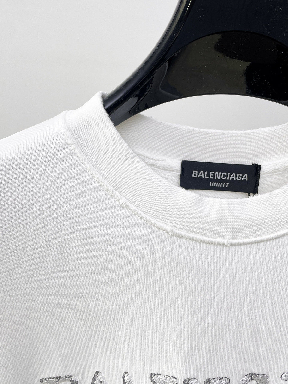 Classic Sweatshirt - 05