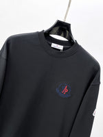 Classic Sweatshirt - 06