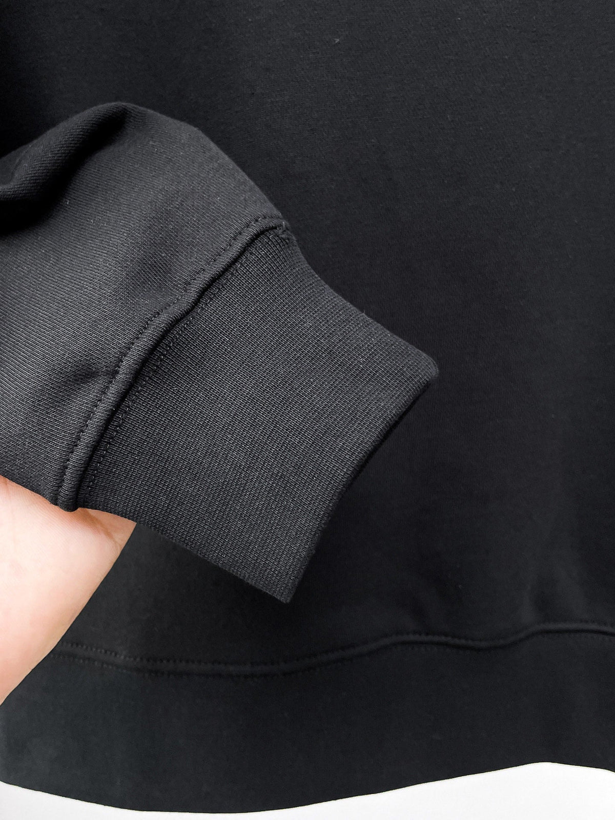 Classic Sweatshirt - 07