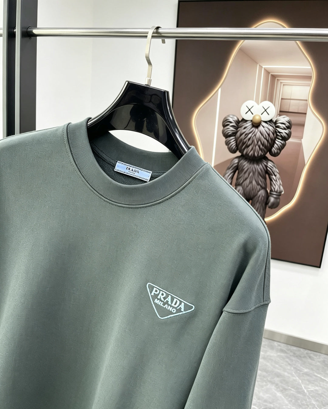 Classic Sweatshirt - 07