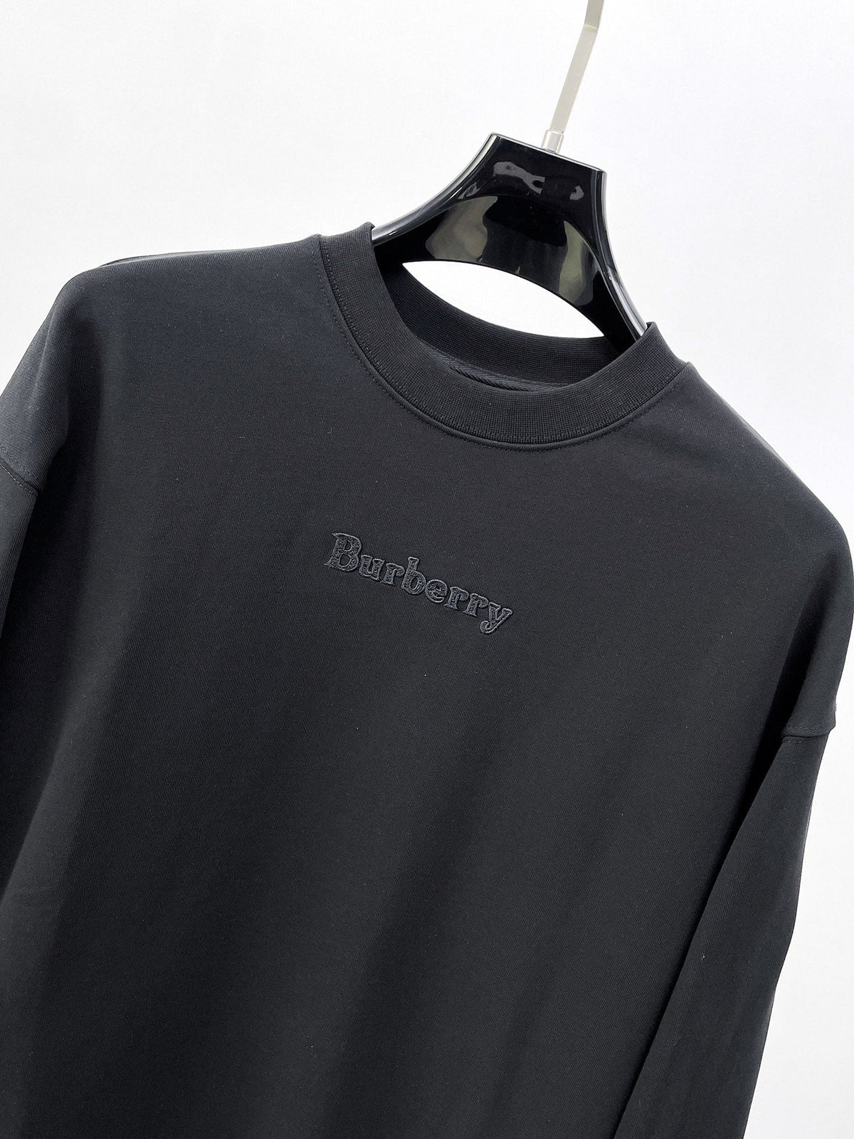 Classic Sweatshirt - 08