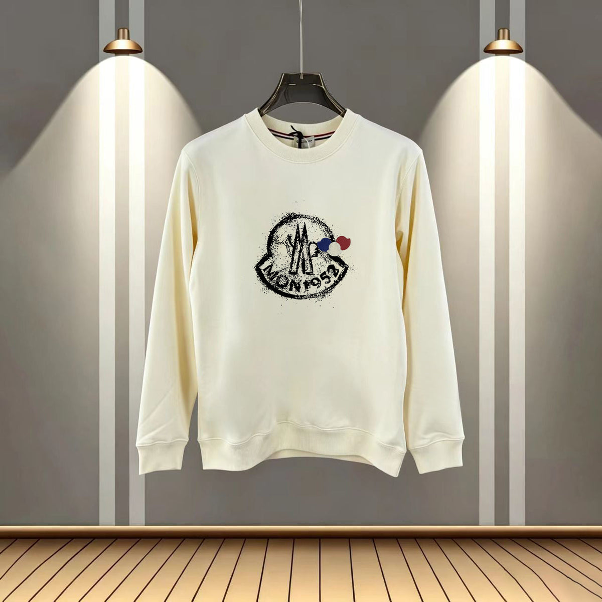 Classic Sweatshirt - 31