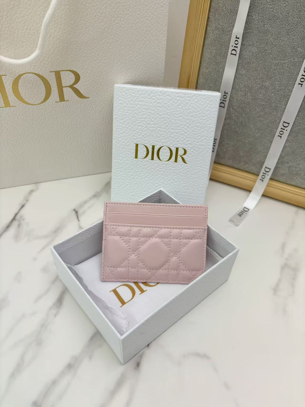 Classic Women's Wallet-082703