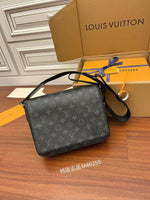 Exquisite leather bags-67250809