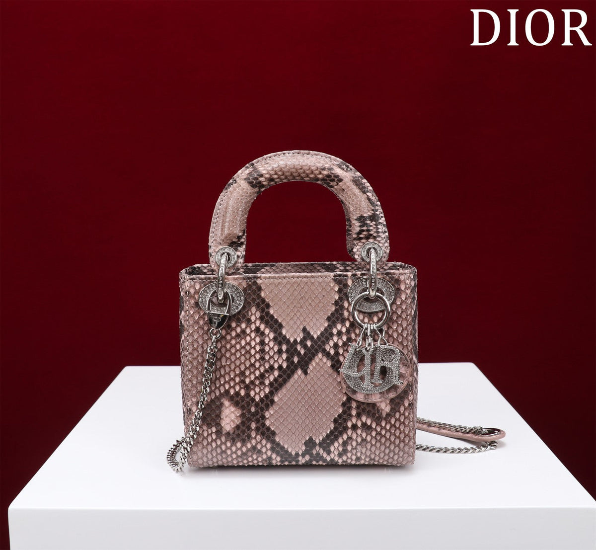 Exquisite leather bags-112