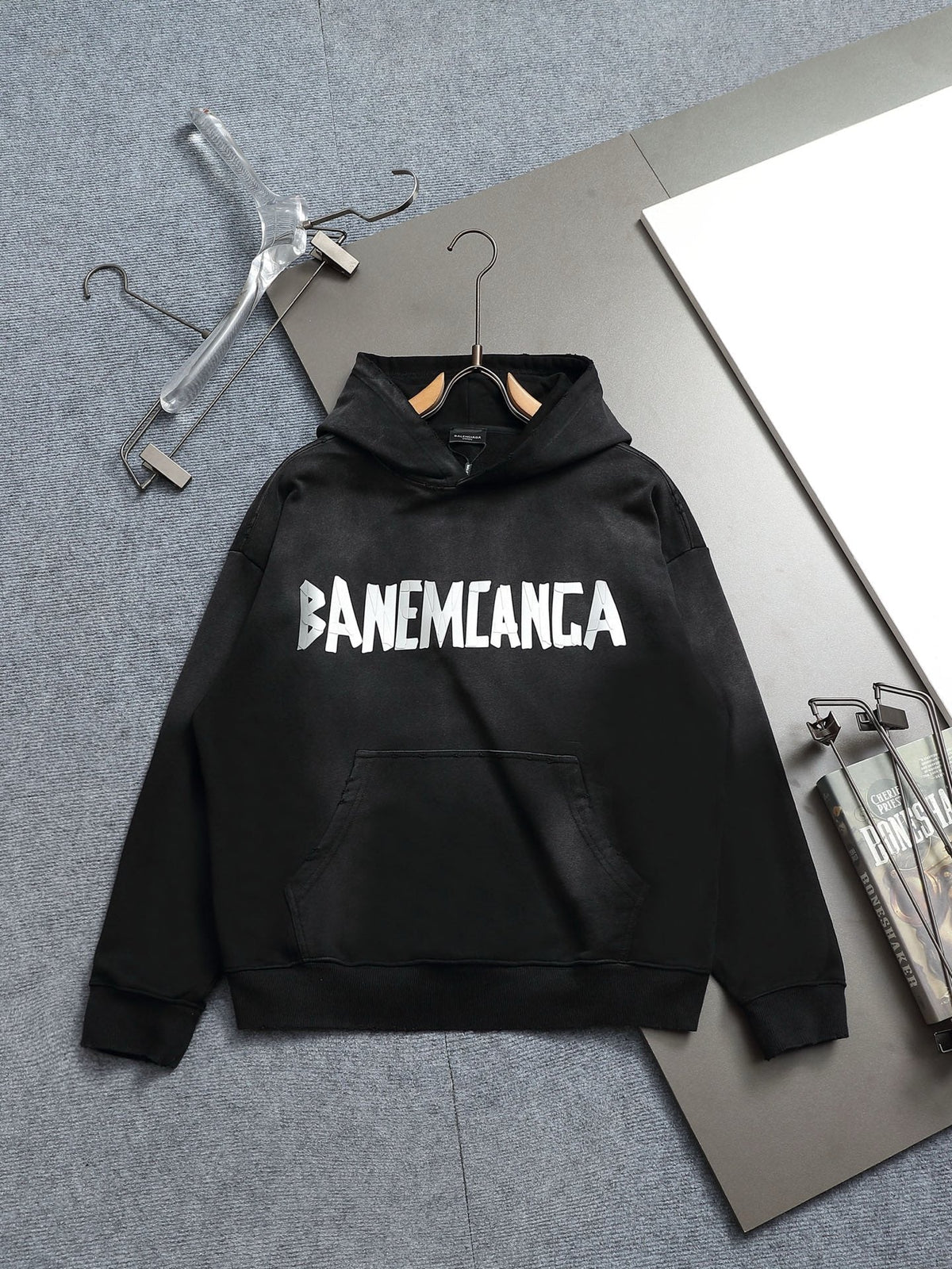 Classic Fit Hoodie-1006