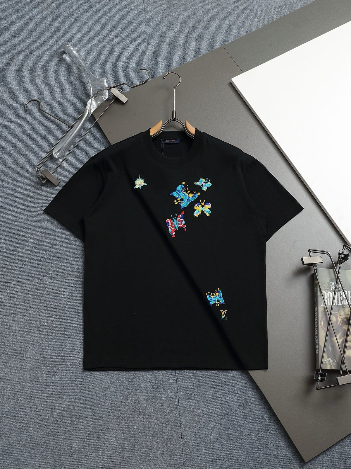 Classic T-shirt-150