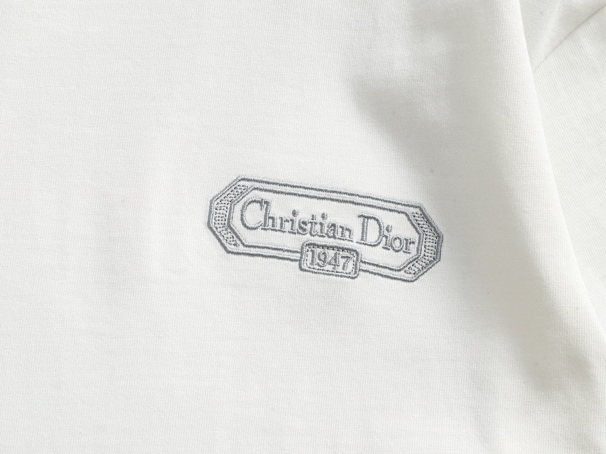 Classic T-shirt-161