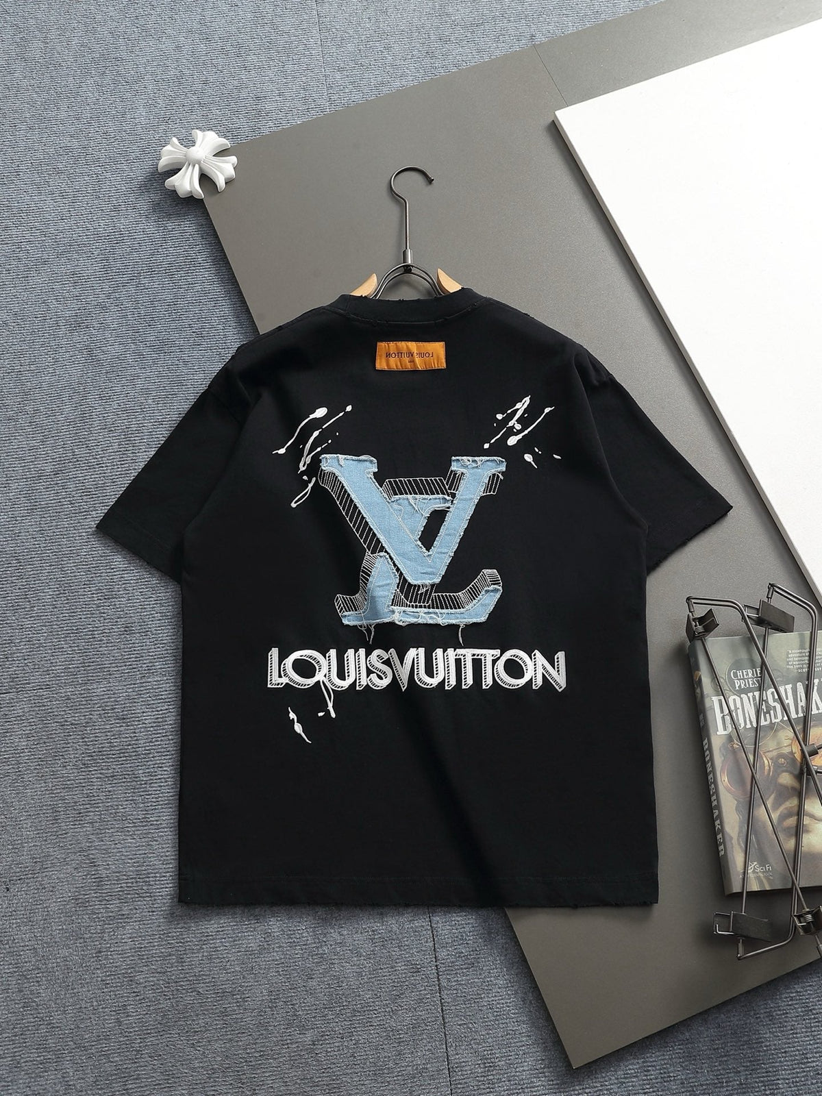 Classic T-shirt-170