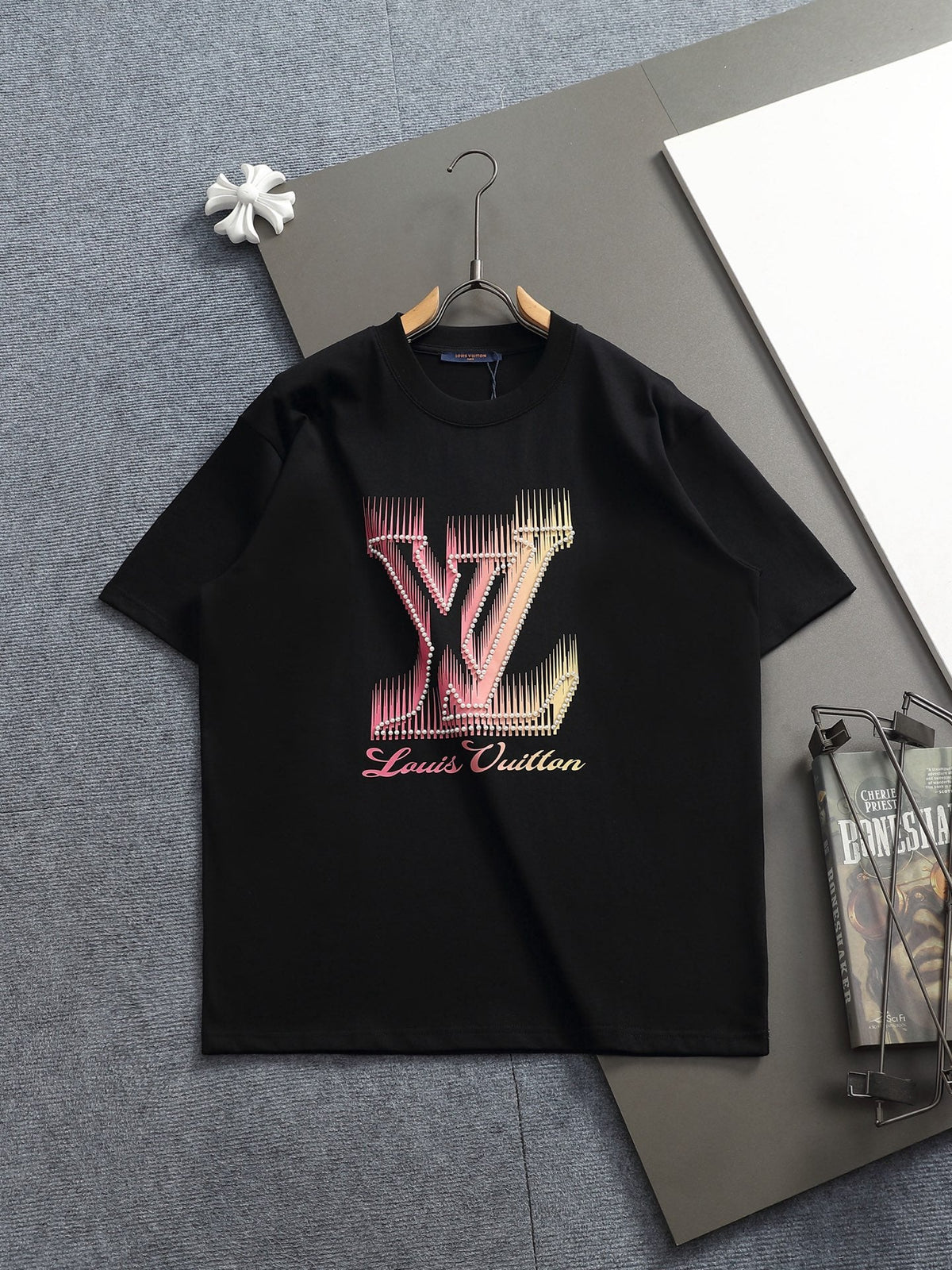 Classic T-shirt-180