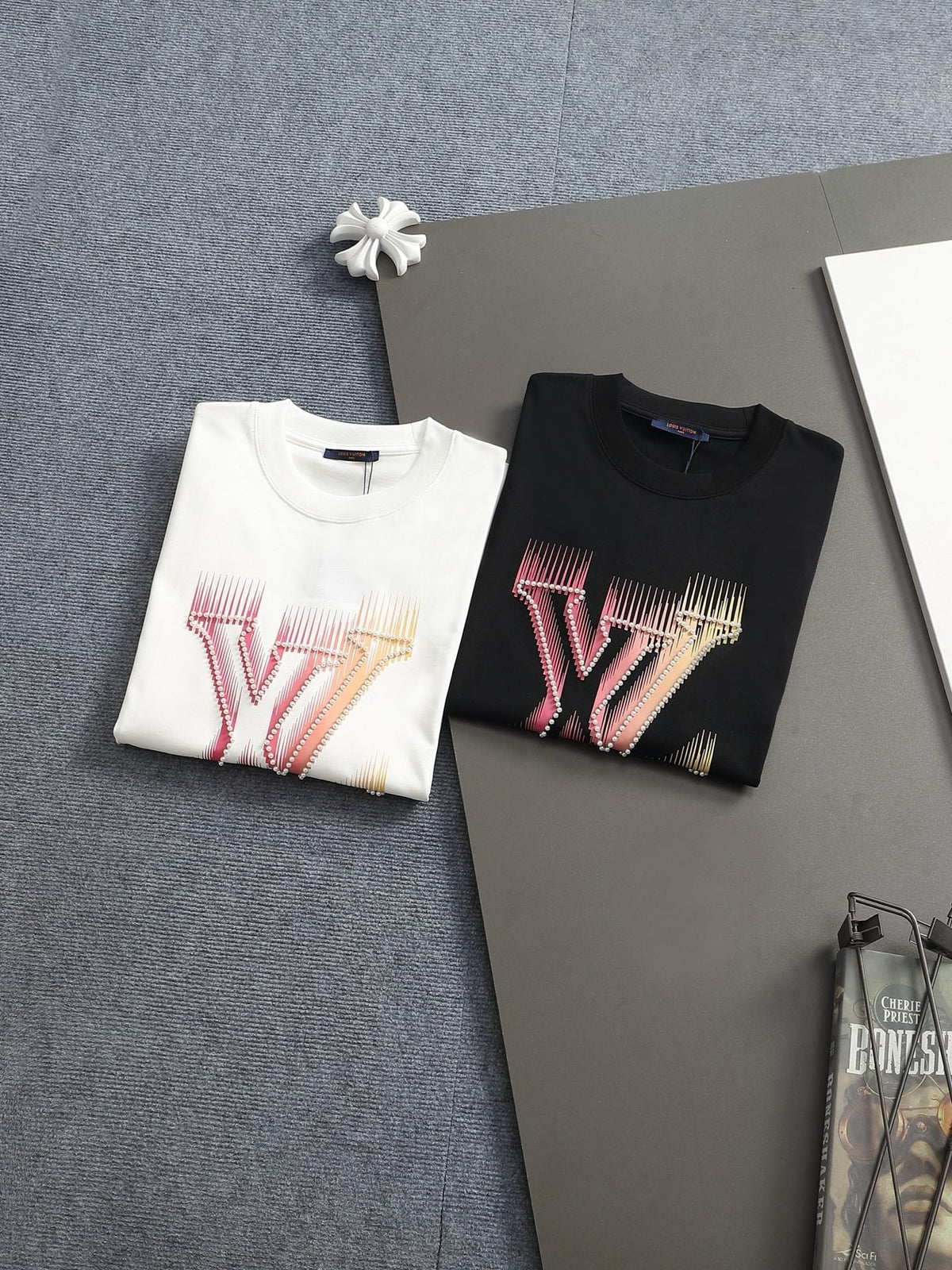 Classic T-shirt-180