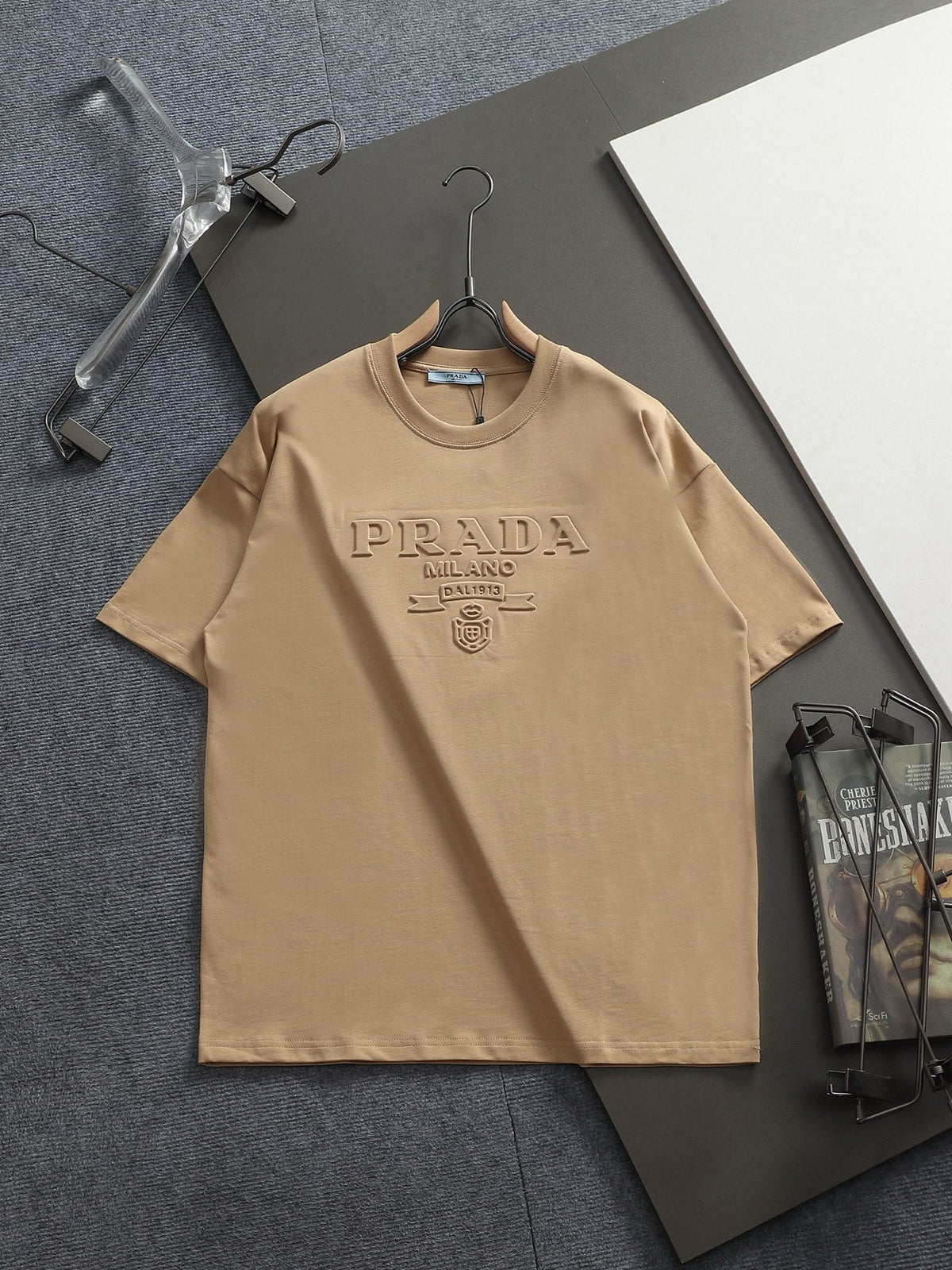 Classic T-shirt-190