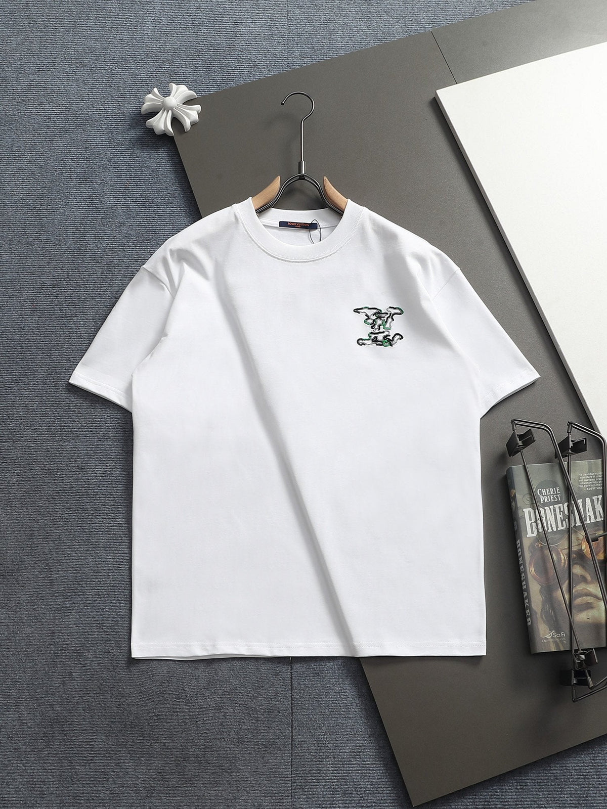 Classic T-shirt-255