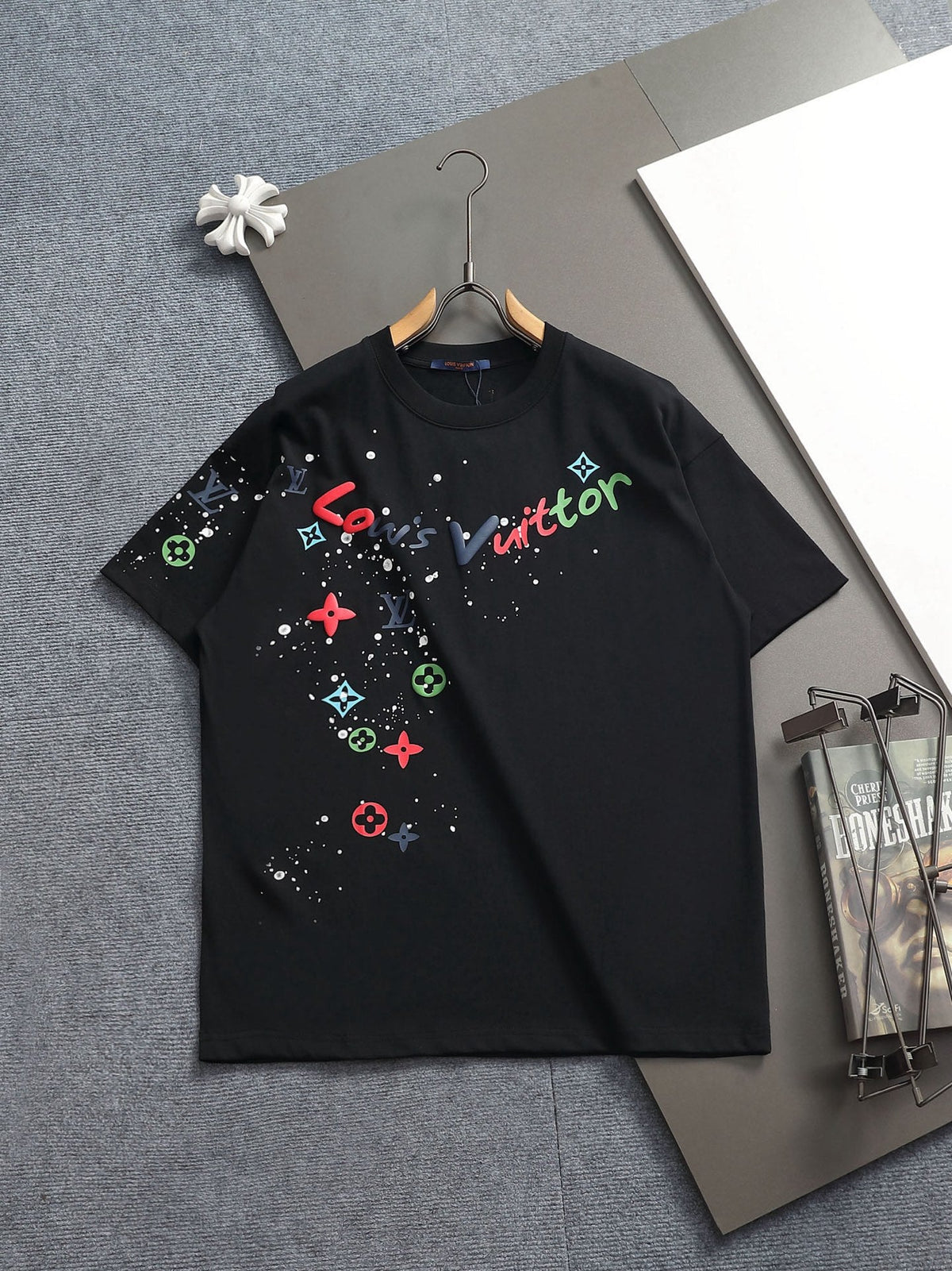 Classic T-shirt-324