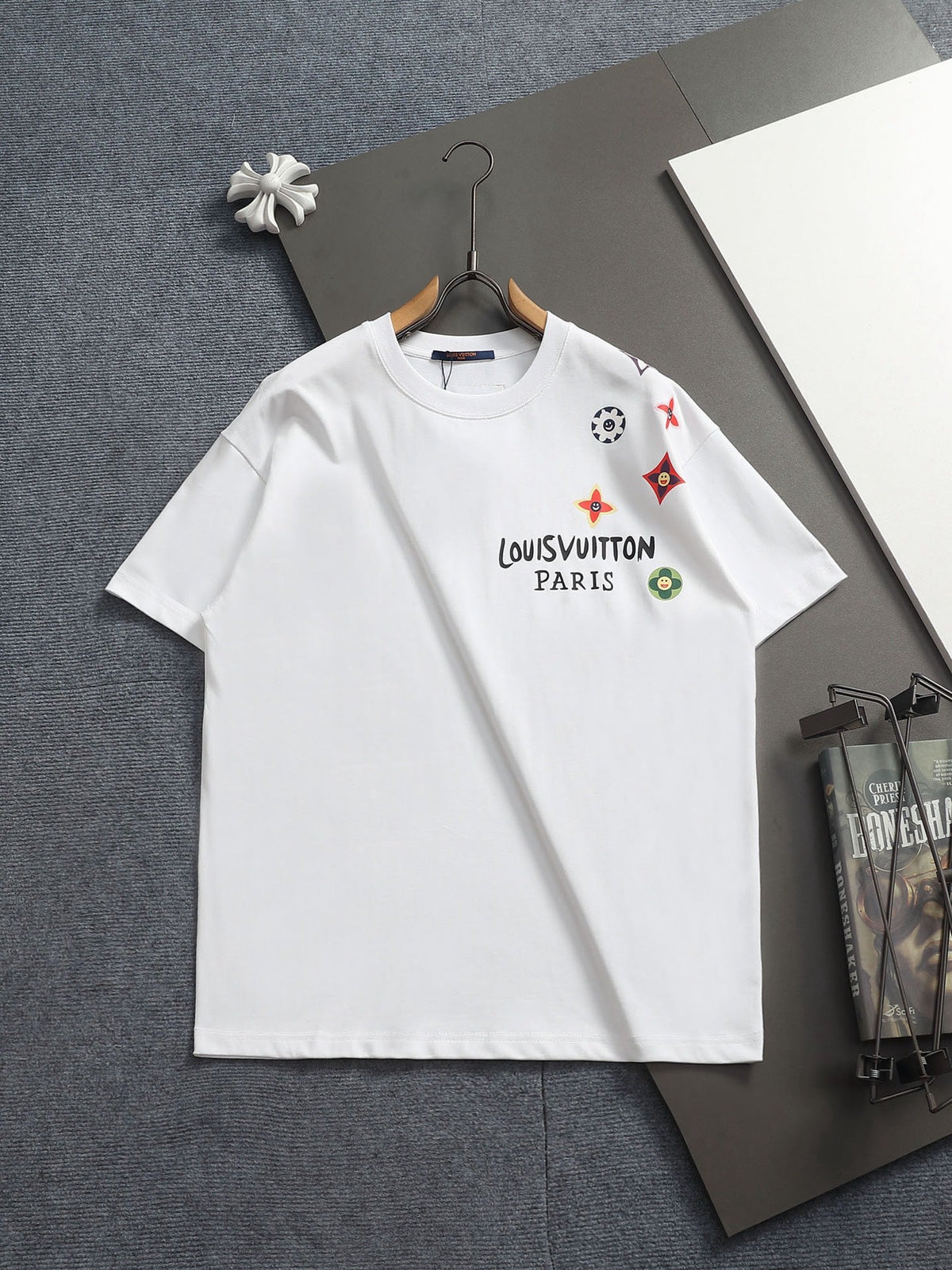 Classic T-shirt-394