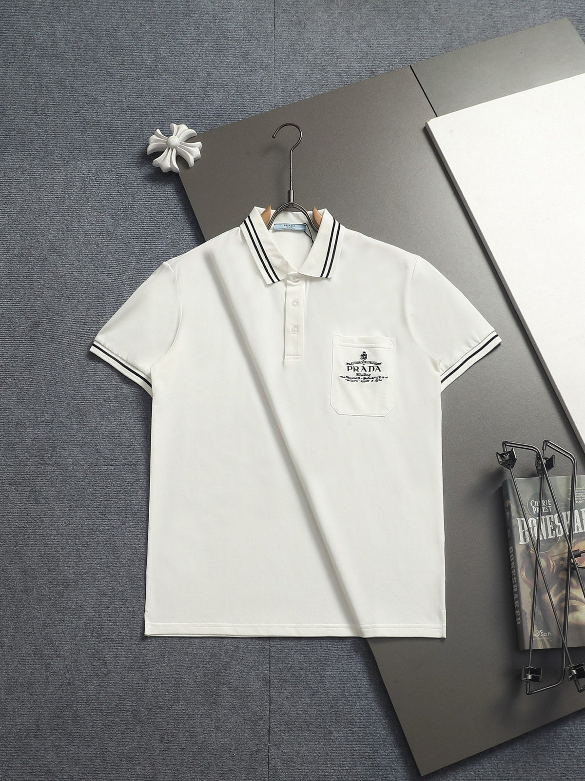 Classic T-shirt-563
