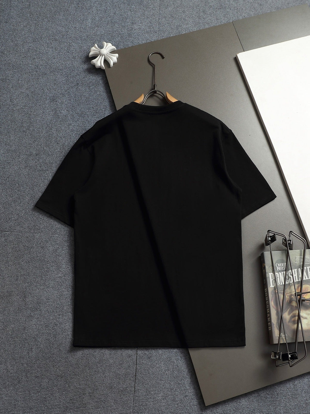 Classic T-shirt-572