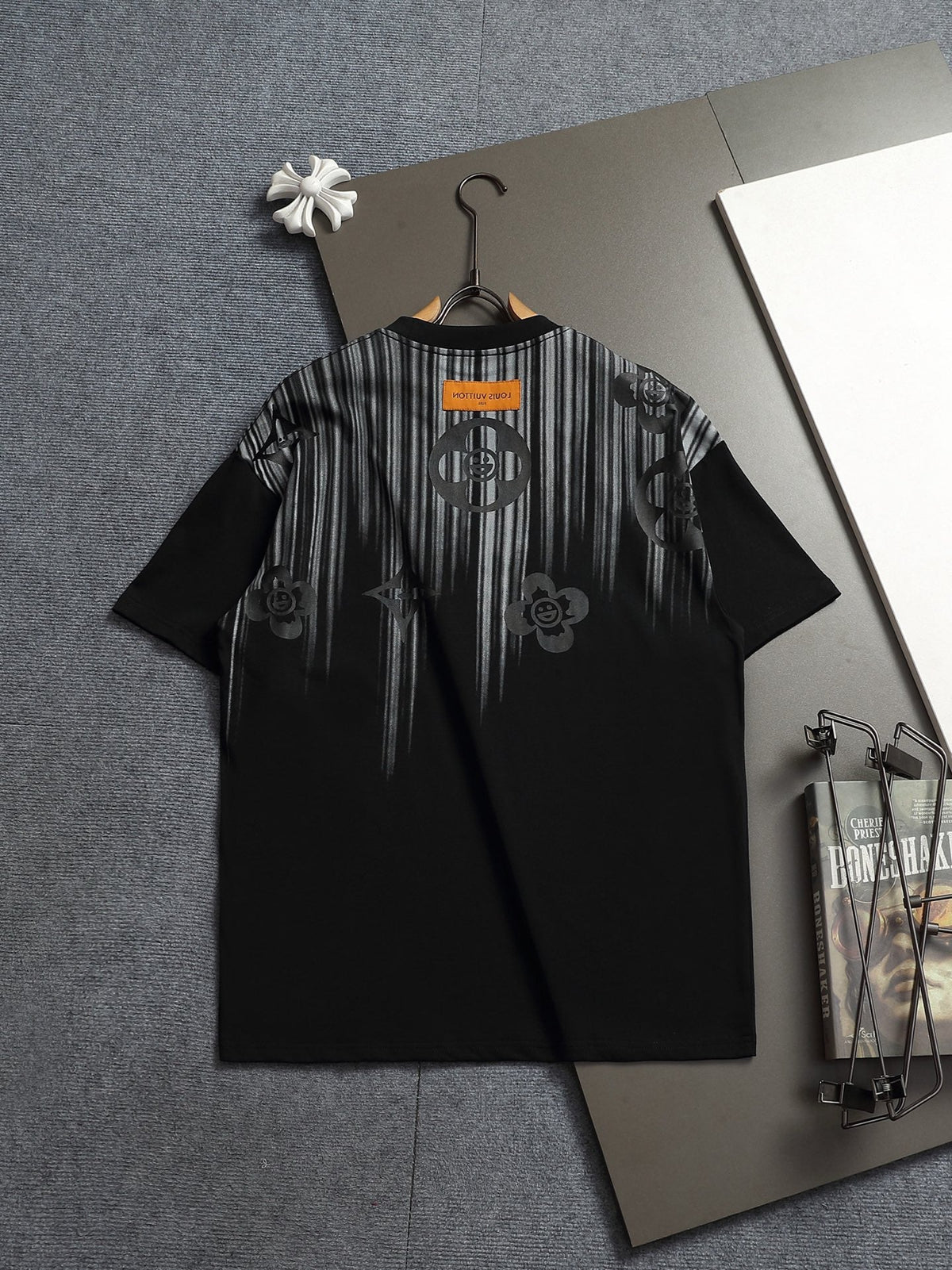 Classic T-shirt-567