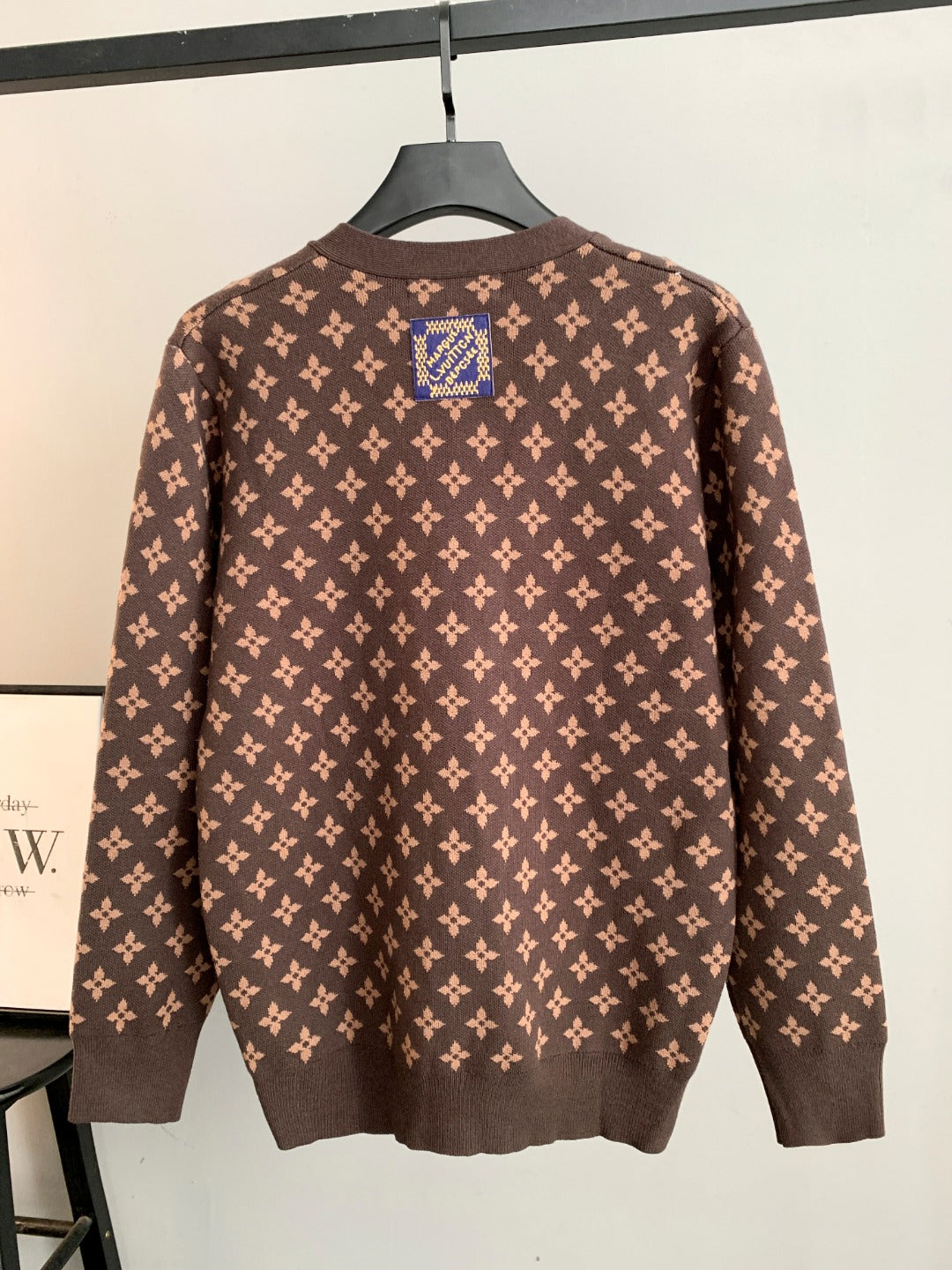 Classic Fashion Sweater-1172