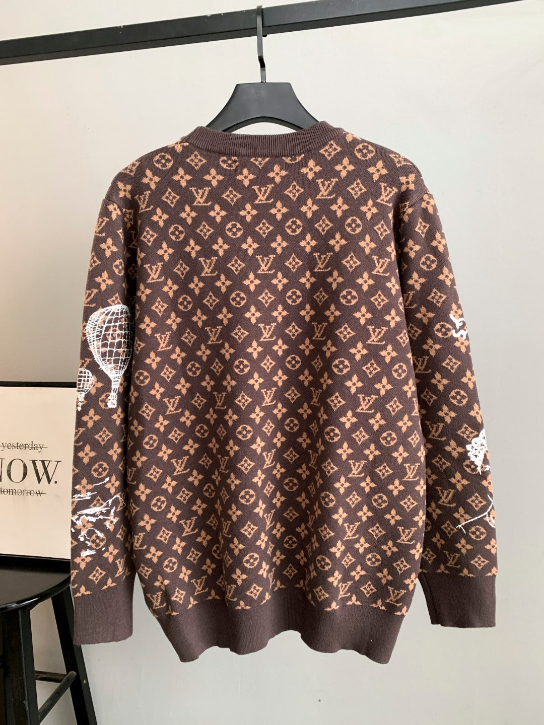 Classic Fashion Sweater-1160
