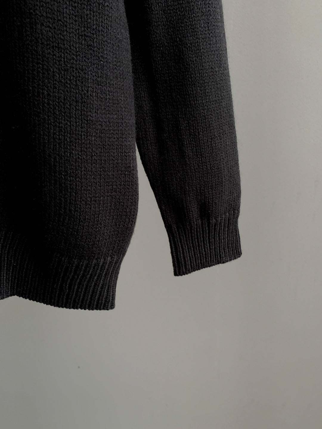 Classic Fashion Sweater-1159
