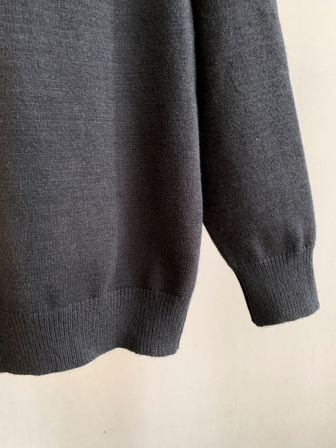 Classic Fashion Sweater-1148