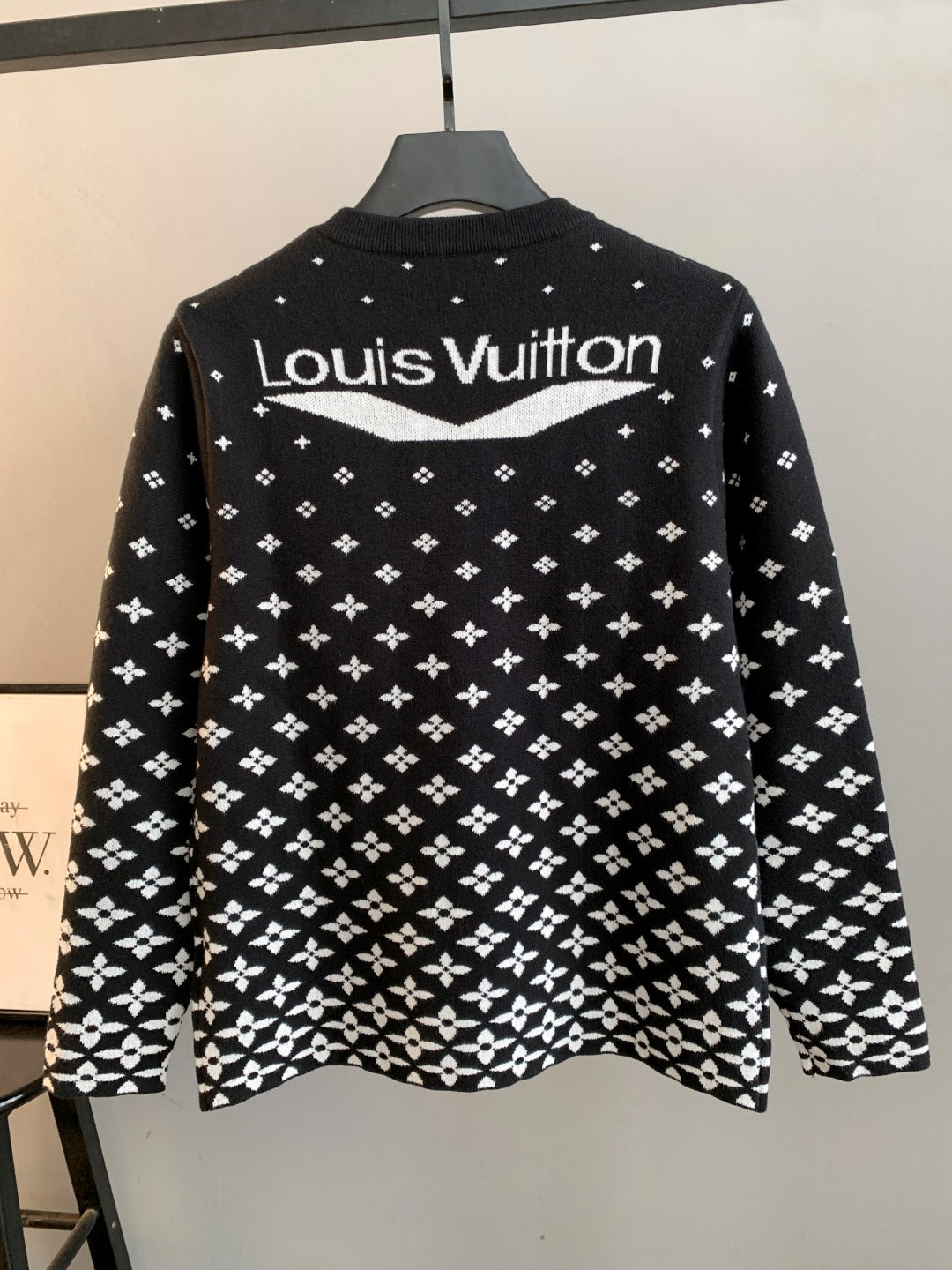 Classic Fashion Sweater-1147