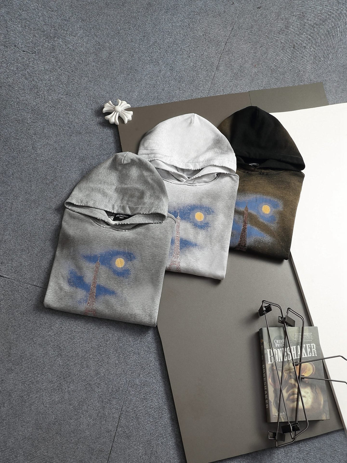 Classic Fit Hoodie-1110