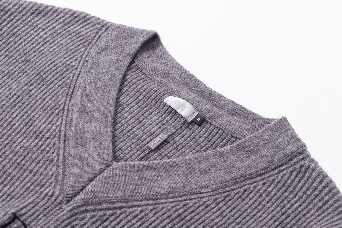 Classic Fashion Sweater-1210