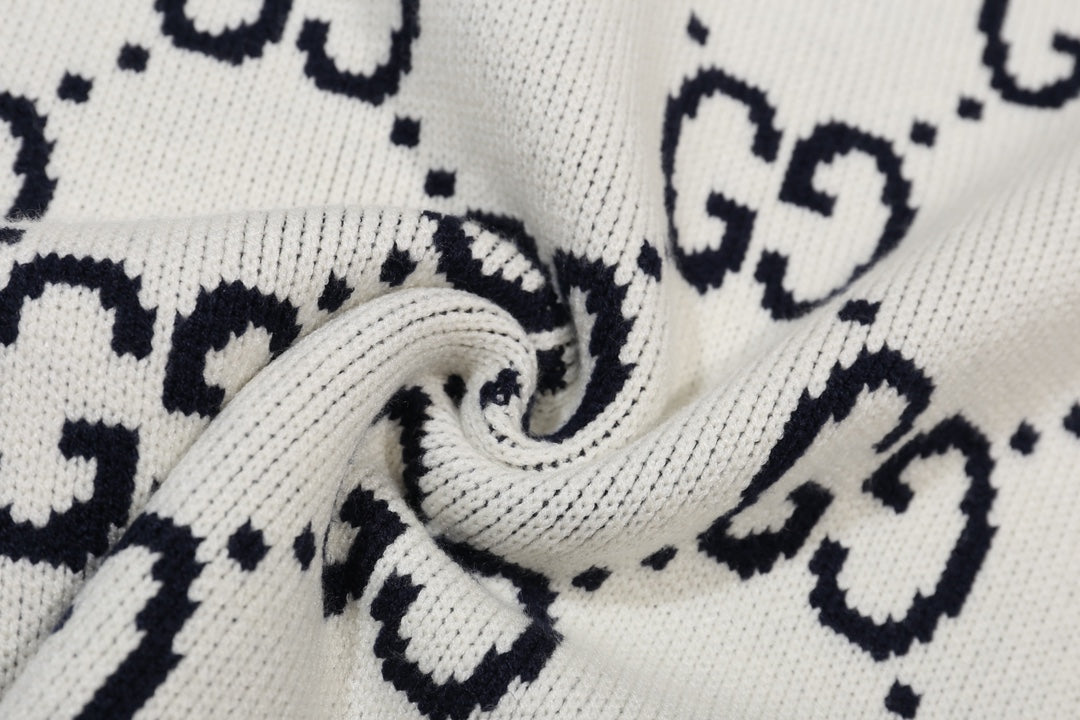 Classic Fashion Sweater-1355