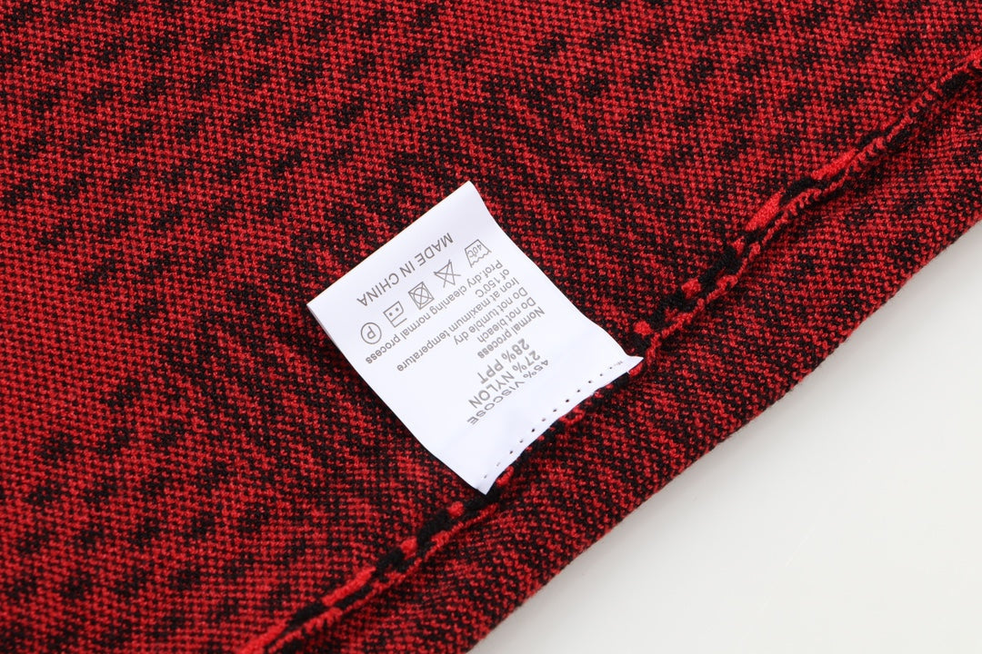 Classic Fashion Sweater-1404