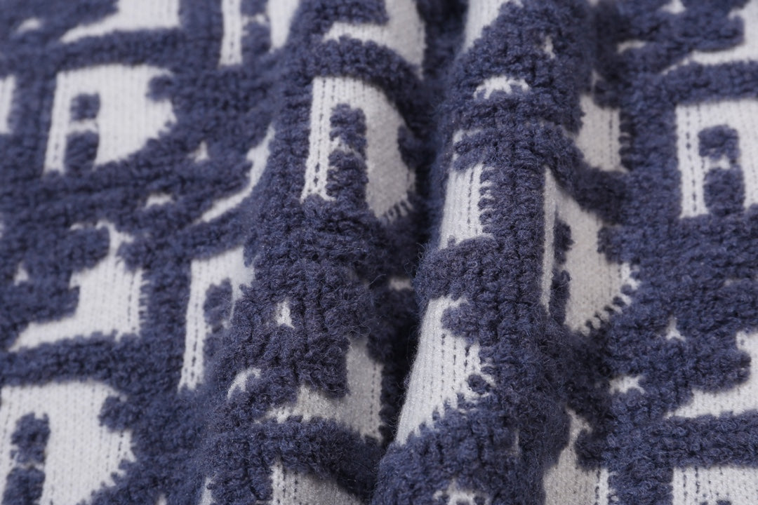 Classic Fashion Sweater-1419
