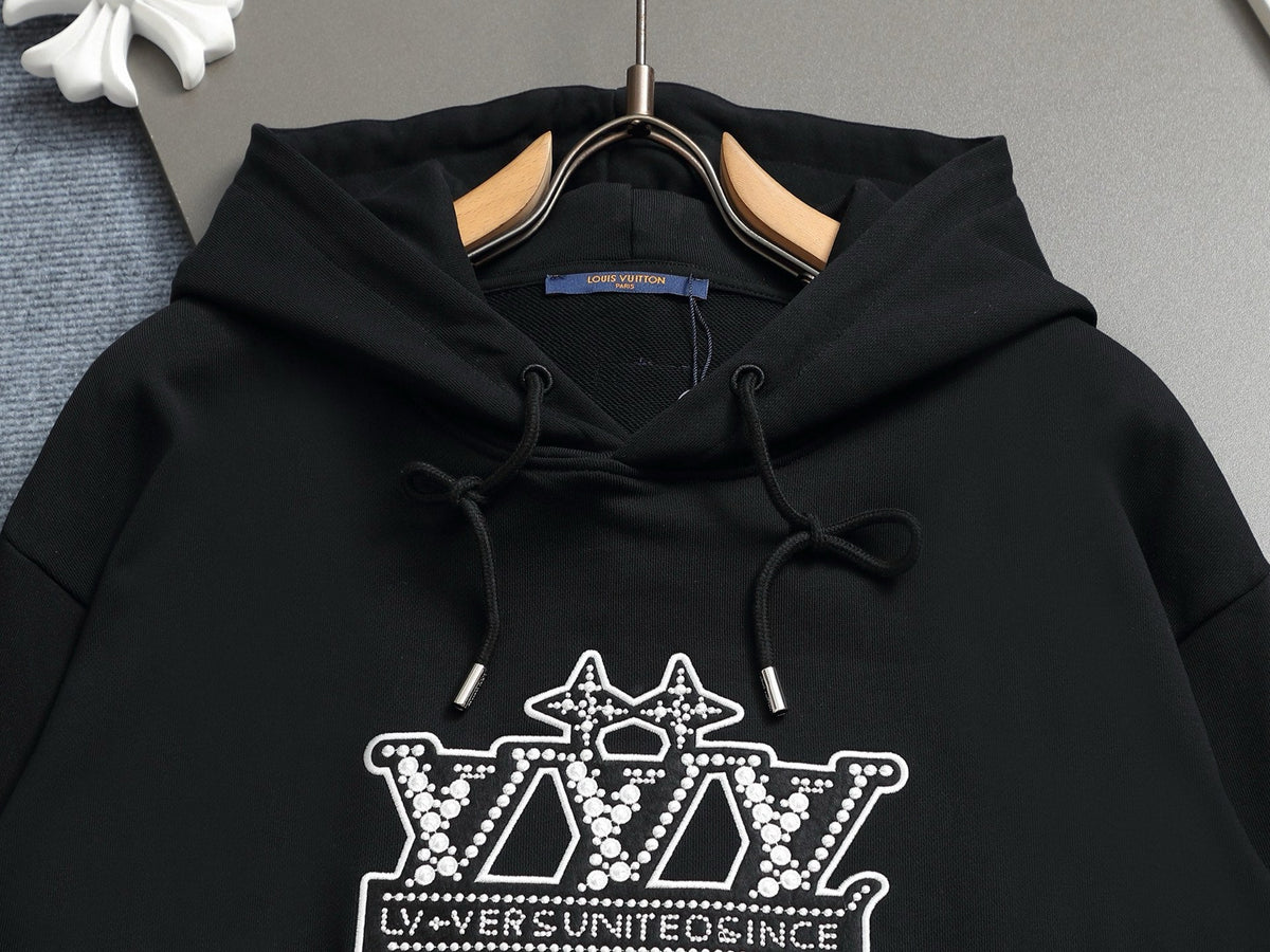 Classic Fit Hoodie-1135