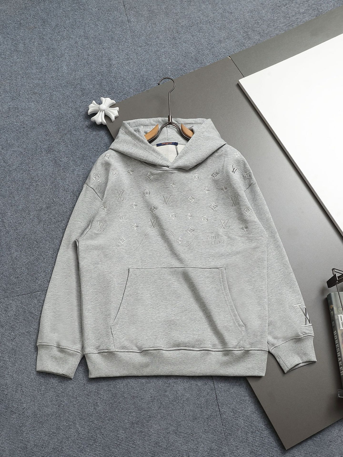 Classic Fit Hoodie-1139