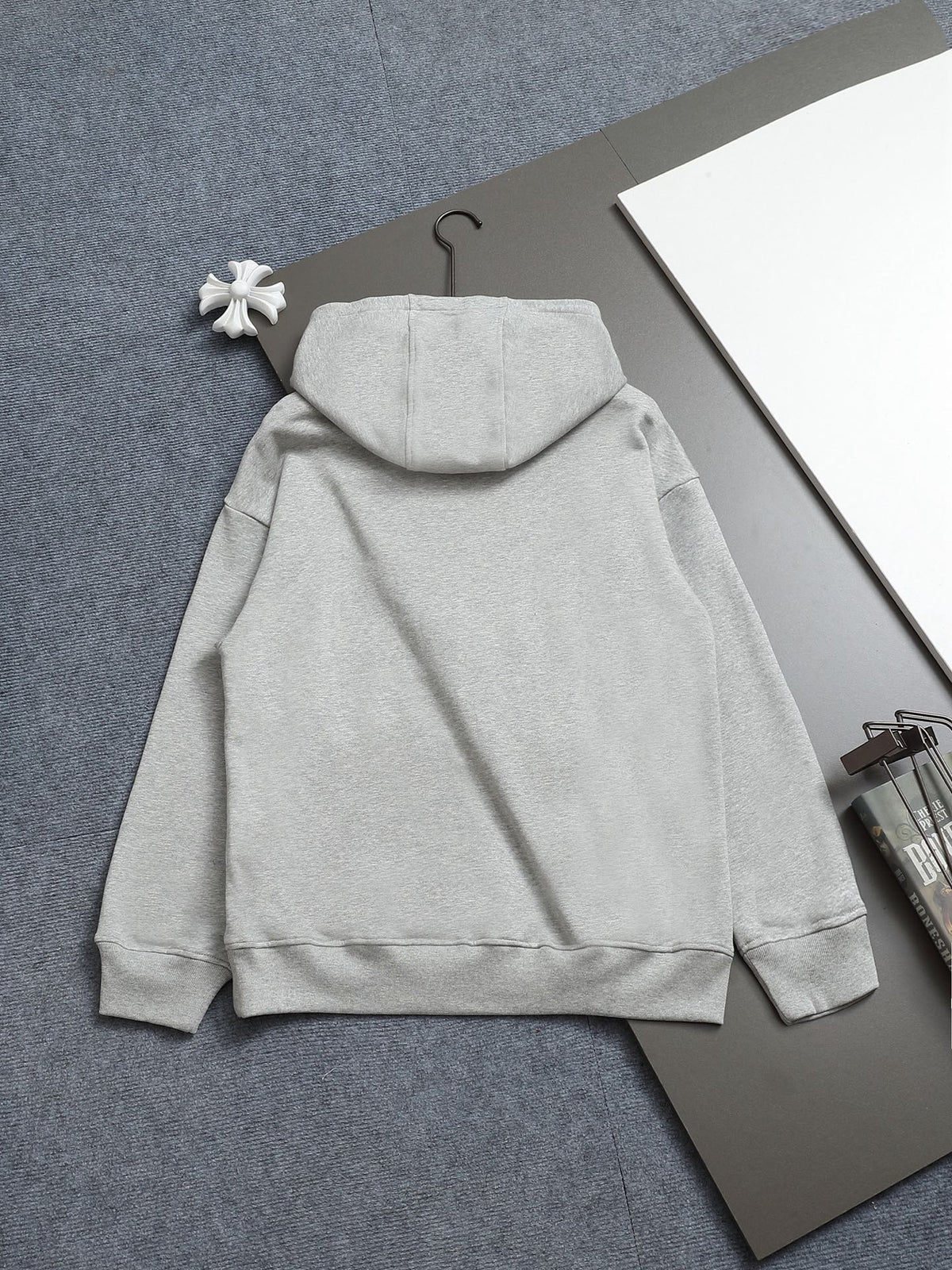 Classic Fit Hoodie-1140