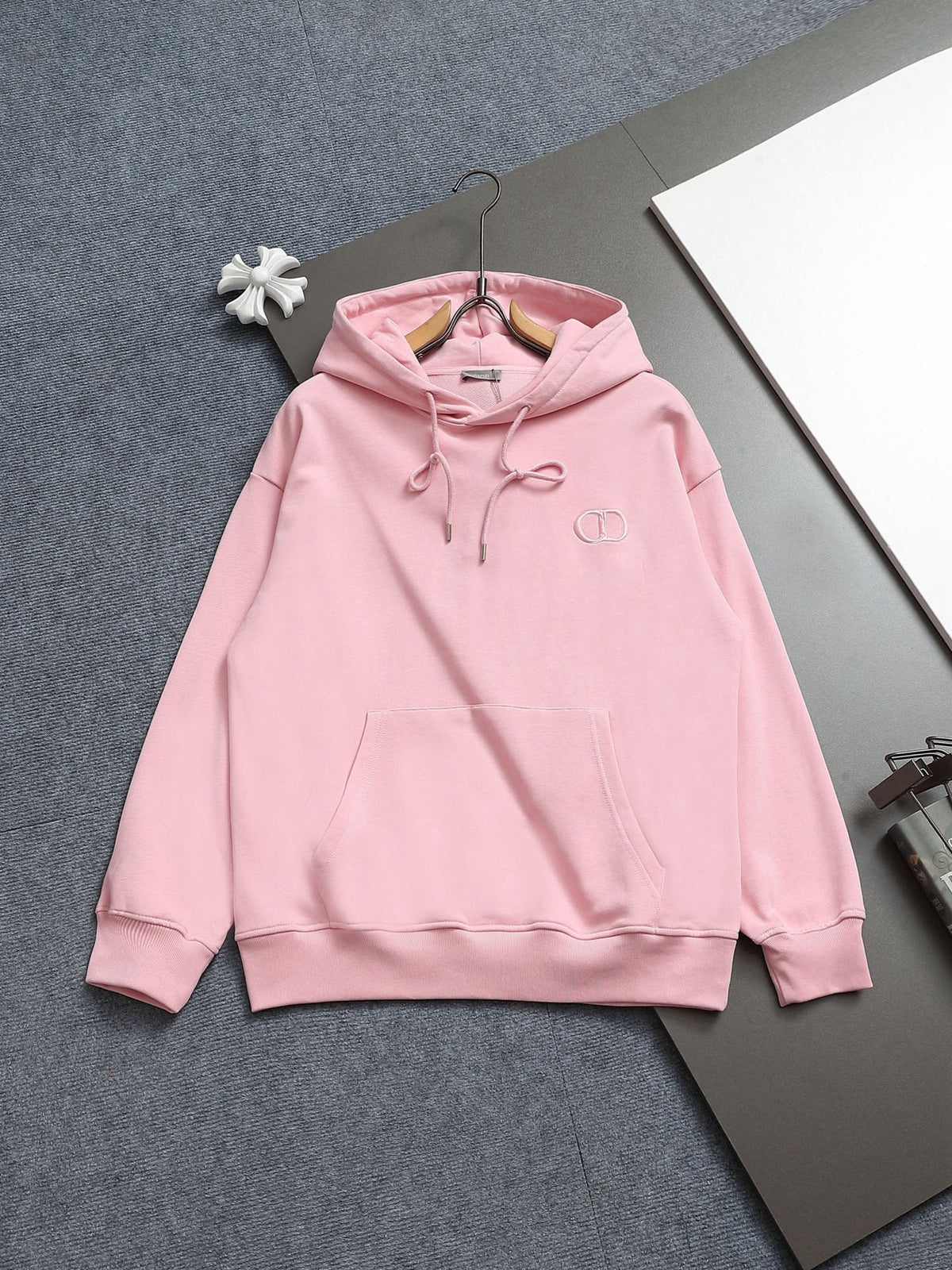 Classic Fit Hoodie-1141
