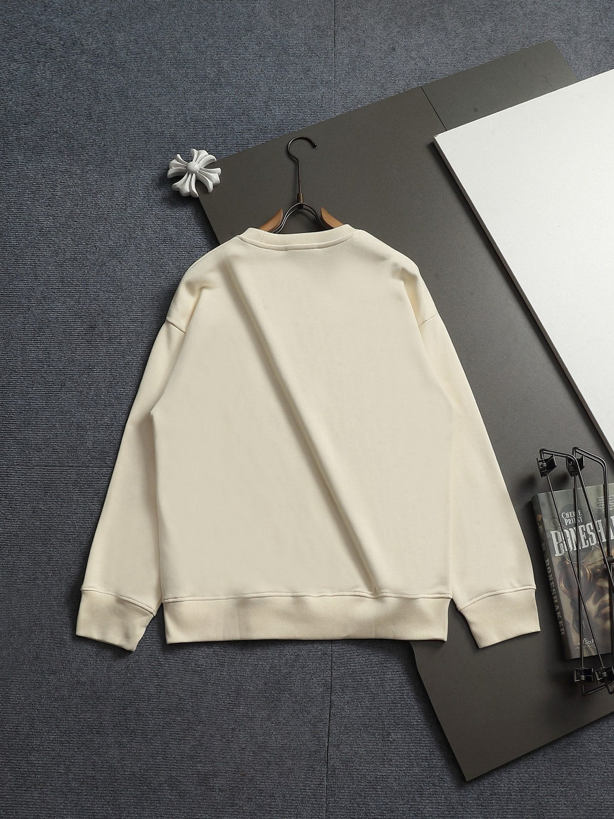 Classic Fashion Sweater-1458
