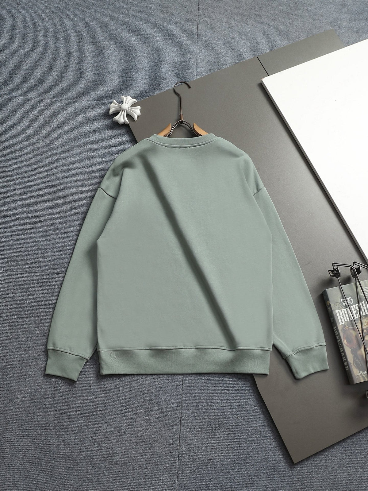 Classic Fashion Sweater-1495